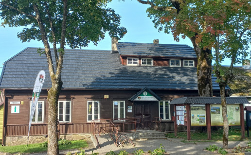 Platelių lankytojų centras